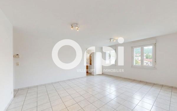 Appartement à louer    3 pièces •  Apach