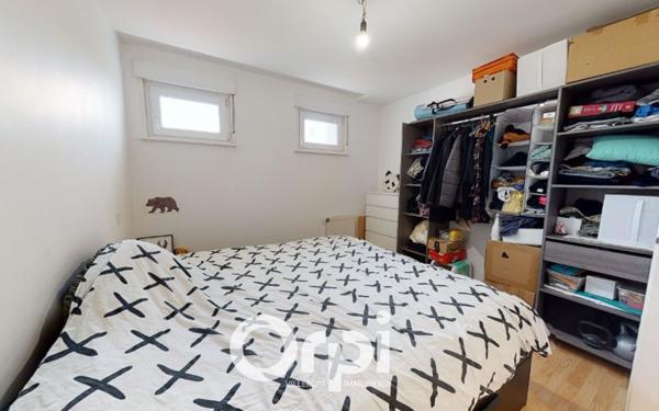 Appartement à louer    3 pièces •  Apach