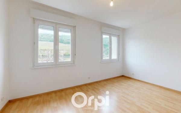 Appartement à louer    3 pièces •  Apach