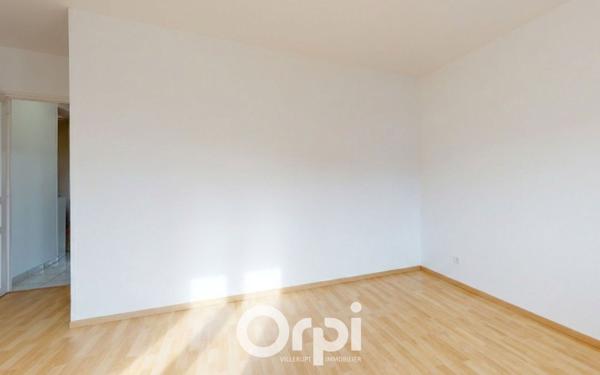 Appartement à louer    3 pièces •  Apach