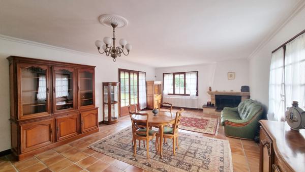 Maison Eaubonne 7 pièce(s) 155 m2 €469 000 ** - Référence 7080