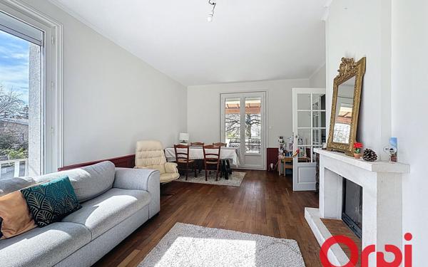 Maison à vendre    7 pièces • 180 m2 Pierre-Bénite