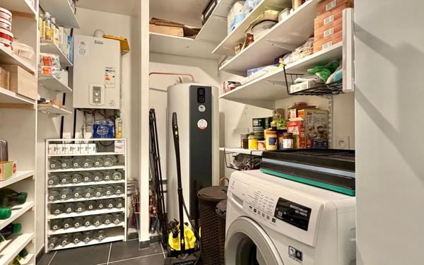 Maison à vendre    5 pièces • 107 m2 Luisant