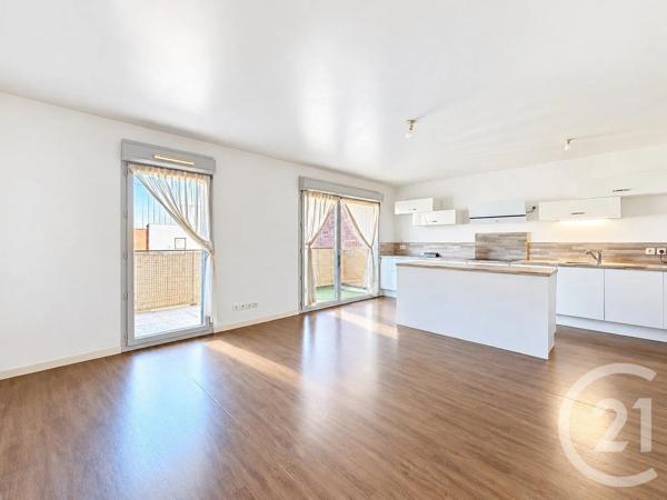 Appartement F4 à vendre  4 pièces - 77,20 m 2   ORLY  - 94