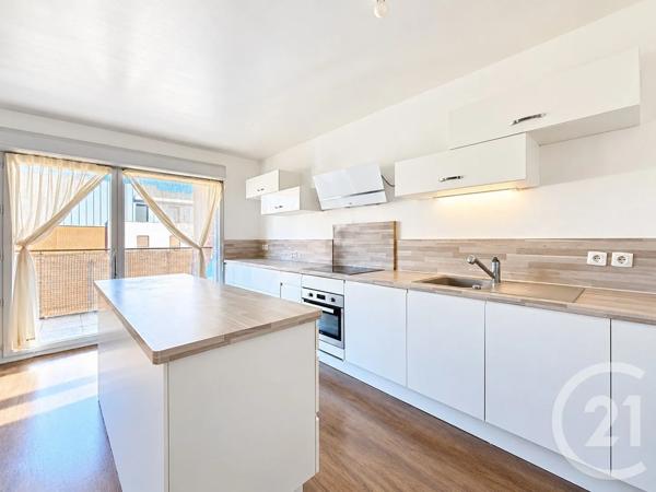 Appartement F4 à vendre  4 pièces - 77,20 m 2   ORLY  - 94
