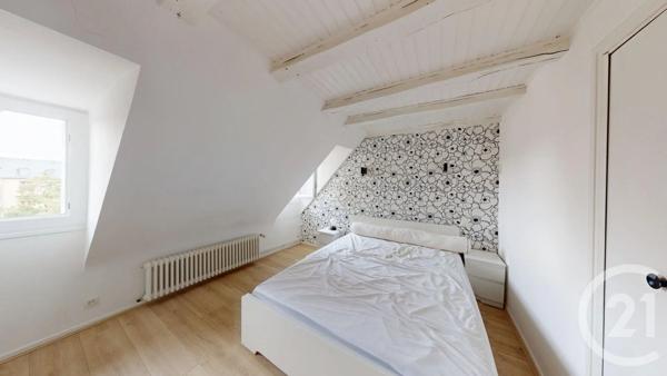 Appartement T4 à vendre  5 pièces - 115,89 m 2   RODEZ  - 12