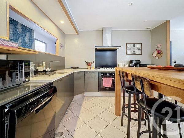 Maison à vendre  6 pièces - 140 m 2   VILLENEUVE DU PAREAGE  - 09