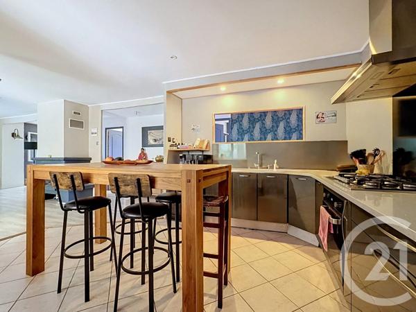 Maison à vendre  6 pièces - 140 m 2   VILLENEUVE DU PAREAGE  - 09