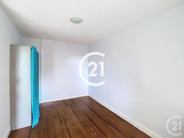 Maison à vendre  5 pièces - 110 m2 CHATEAUBERNARD - 16