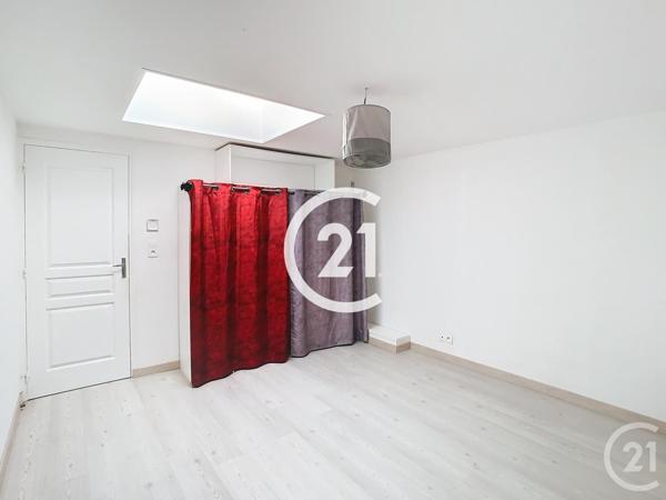 Maison à vendre  5 pièces - 110 m2 CHATEAUBERNARD - 16