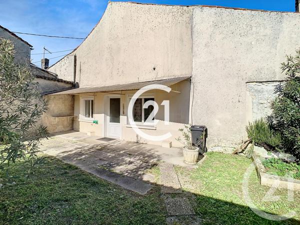 Maison à vendre  5 pièces - 110 m2 CHATEAUBERNARD - 16