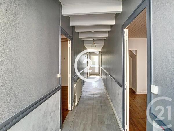 Maison à vendre  5 pièces - 110 m2 CHATEAUBERNARD - 16