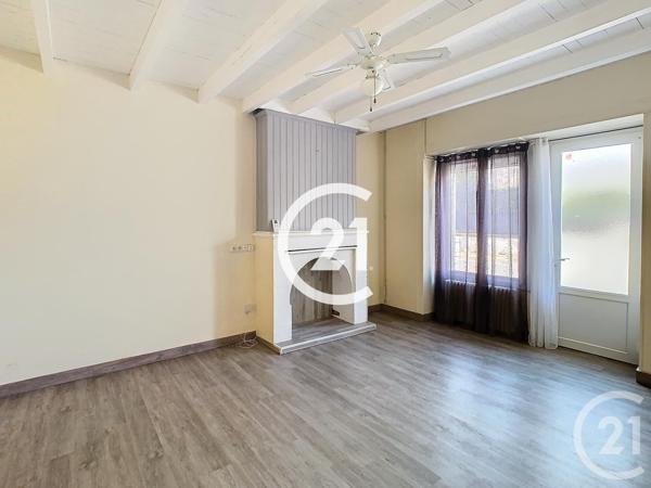 Maison à vendre  5 pièces - 110 m2 CHATEAUBERNARD - 16