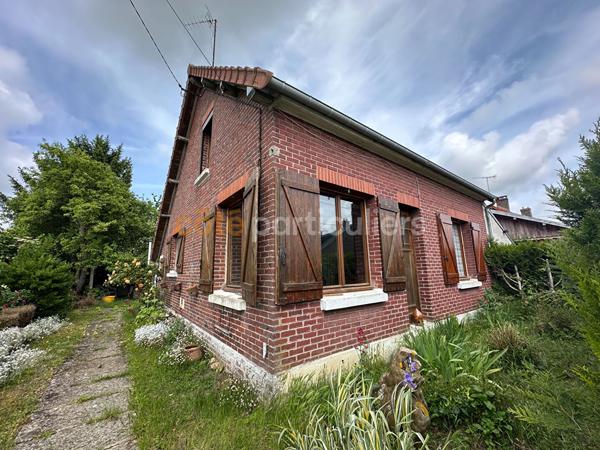 Vente
                Maison110 m² - 6 Pièces -
                    Ham (80400)