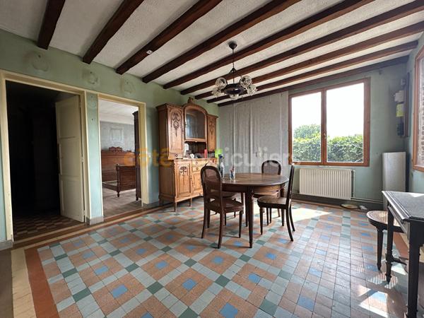 Vente
                Maison110 m² - 6 Pièces -
                    Ham (80400)