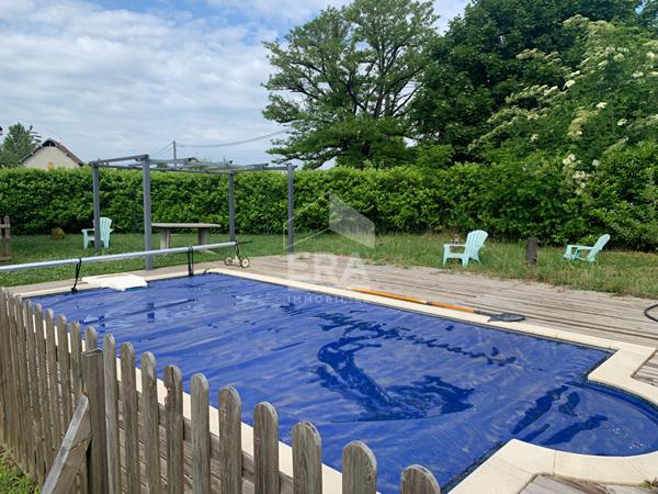 Maison plain-pied de 5 pièces de 111 m² à AOSTE (38)