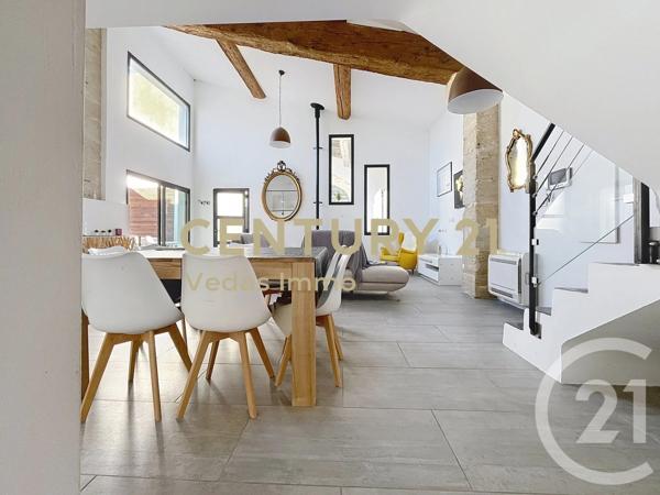 Maison à vendre  7 pièces - 192,19 m 2   PIGNAN  - 34