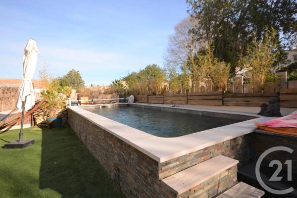 Maison à vendre  7 pièces - 192,19 m 2   PIGNAN  - 34