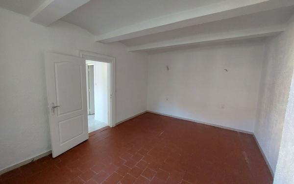 Appartement à louer    3 pièces •  Lunel