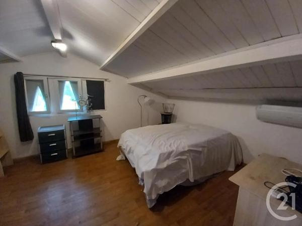 Maison à vendre  6 pièces - 101,25 m 2   GRAULHET  - 81