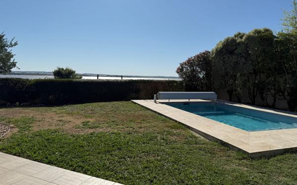 Maison à vendre    6 pièces • 171 m2 Meschers-sur-Gironde