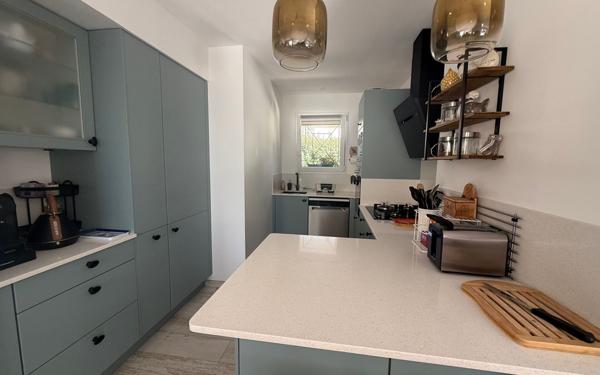 Maison à vendre    6 pièces • 171 m2 Meschers-sur-Gironde