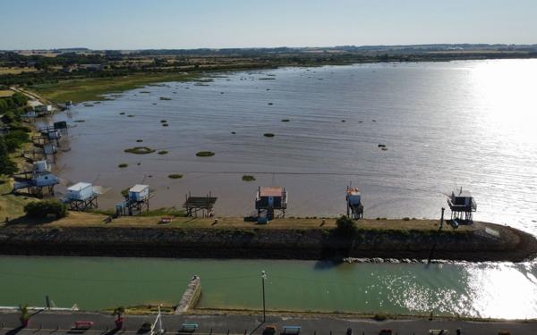 Maison à vendre    6 pièces • 171 m2 Meschers-sur-Gironde