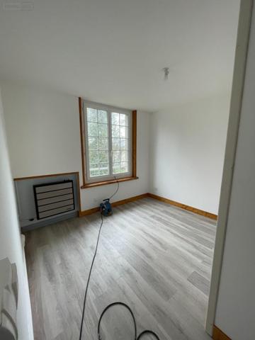 Appartement à louer à Brionne dans l'Eure (27800), ref : sd-locdum