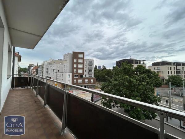 Appartement à louer 3 pièces 86.04m²