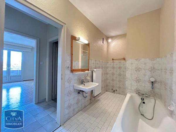 Appartement à louer 3 pièces 86.04m²