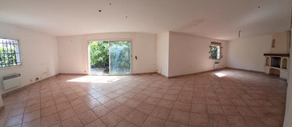 Pennes-Mirabeau (13170) Maison type 4 de plain pied avec gros travaux à prévoir