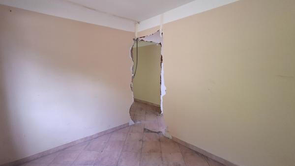 Pennes-Mirabeau (13170) Maison type 4 de plain pied avec gros travaux à prévoir