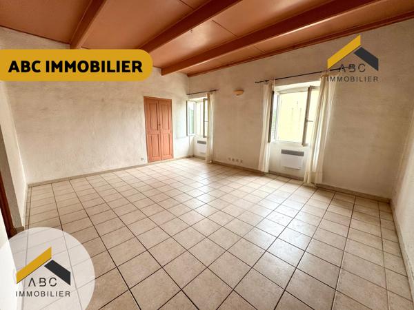 Orange (84100) Appartement T3 - Cour Aristide Briand Orange