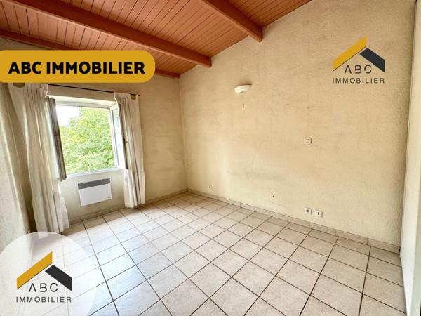 Orange (84100) Appartement T3 - Cour Aristide Briand Orange