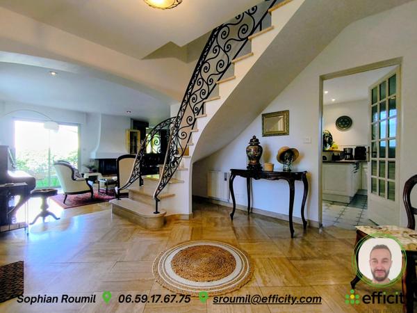 Maison 6 pièces - 151 m² Exclusivité efficity