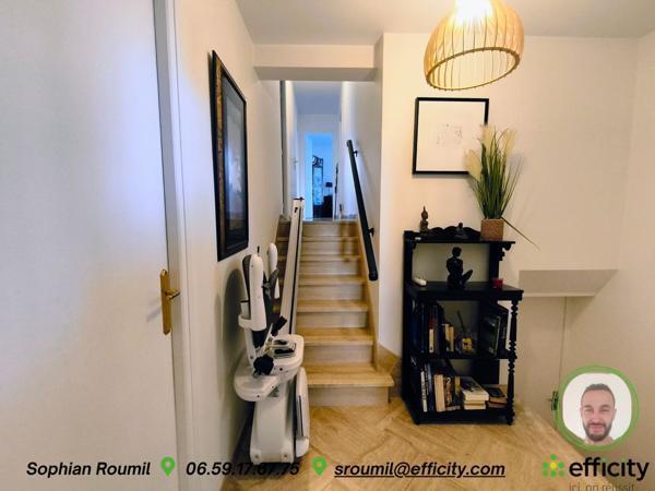 Maison 6 pièces - 151 m² Exclusivité efficity