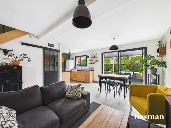 Maison 5 pièces avec terrasse et piscine - Tram C "Ausone" - Rue des Cyprès, Bruges