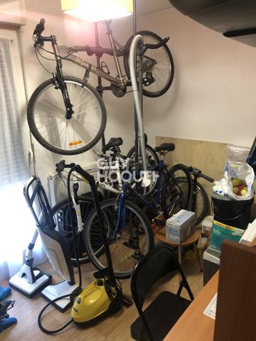 APPARTEMENT À VENDRE DE 5 PIÈCES DE 101,22 M²