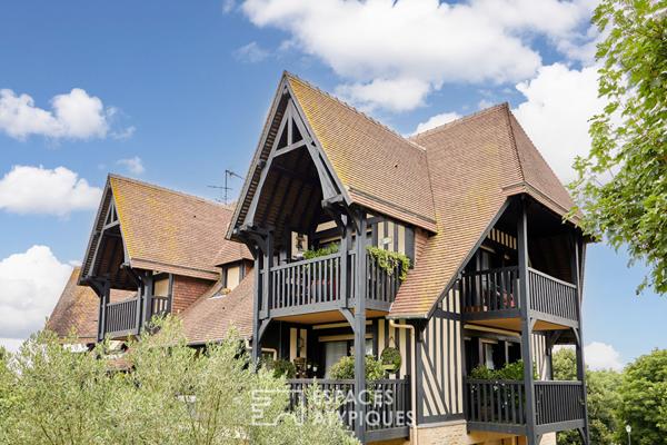 Triplex avec 4 terrasses dans résidence avec piscine