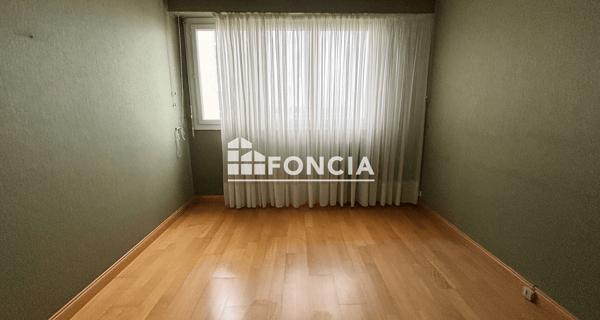 À vendre Appartement 5 pièces 119 m² - Cholet 49300