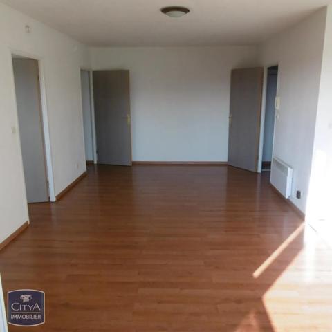 Appartement à louer 2 pièces 47.75m² Saint-Gaudens (31800)