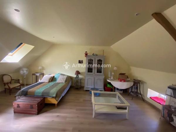 Vente                                                      Maison
                        
                     6 pièces                      173 m2                     à Matha