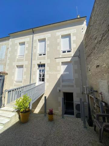 Vente                                                      Maison
                        
                     6 pièces                      173 m2                     à Matha
