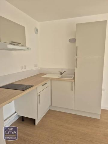 Appartement à louer 3 pièces 68.8m² Nieppe (59850)