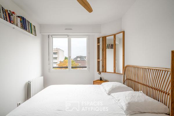 Jardin des Plantes, appartement contemporain en étage élevé avec balcon