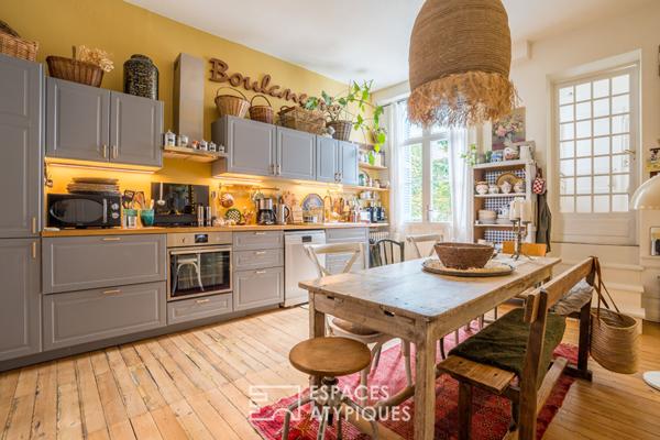 Superbe appartement de charme avec cour