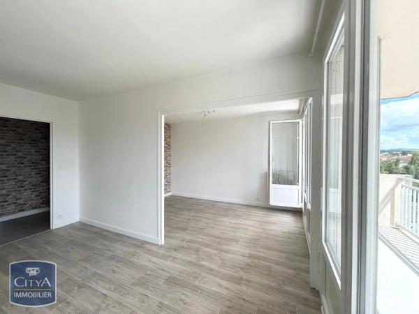 Appartement à louer 3 pièces 73.56m² Roanne (42300)