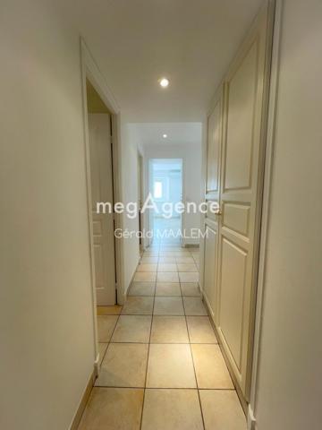Appartement à COGOLIN, 83310 - 3 pièces 93m²