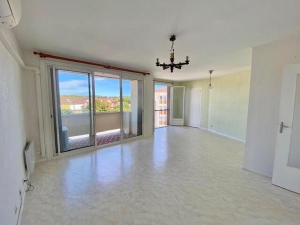 Auch - Spacieux T3 lumineux sans vis-à-vis avec garage!