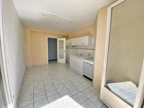 Auch - Spacieux T3 lumineux sans vis-à-vis avec garage!